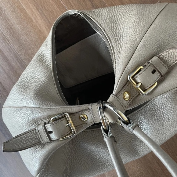 Prada Hobo - Picture 6 of 6